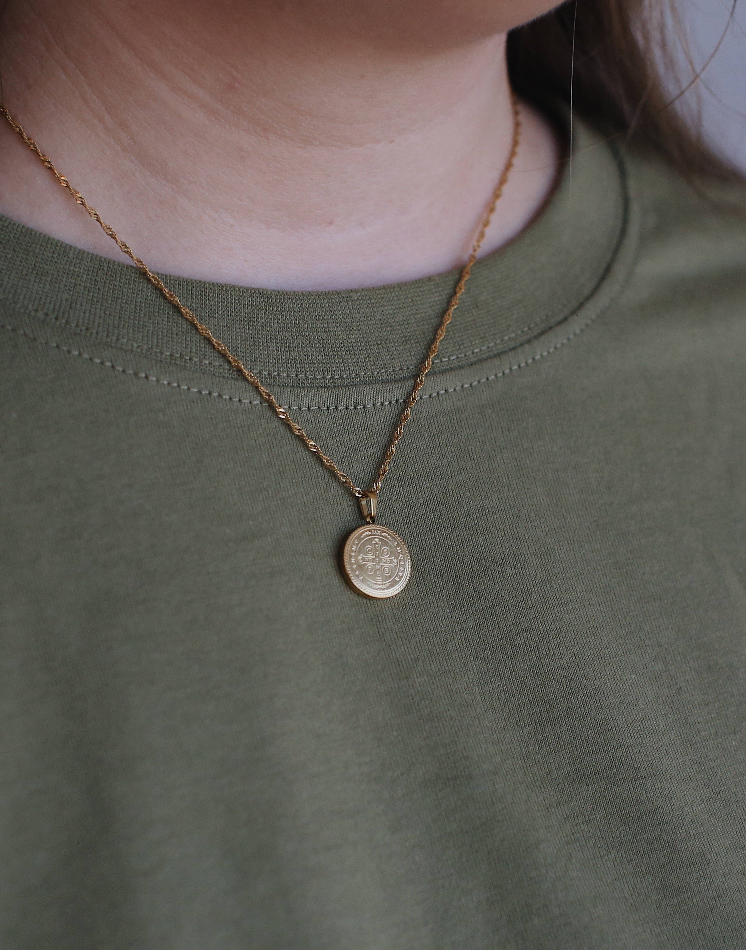 Gold Benedict Necklace