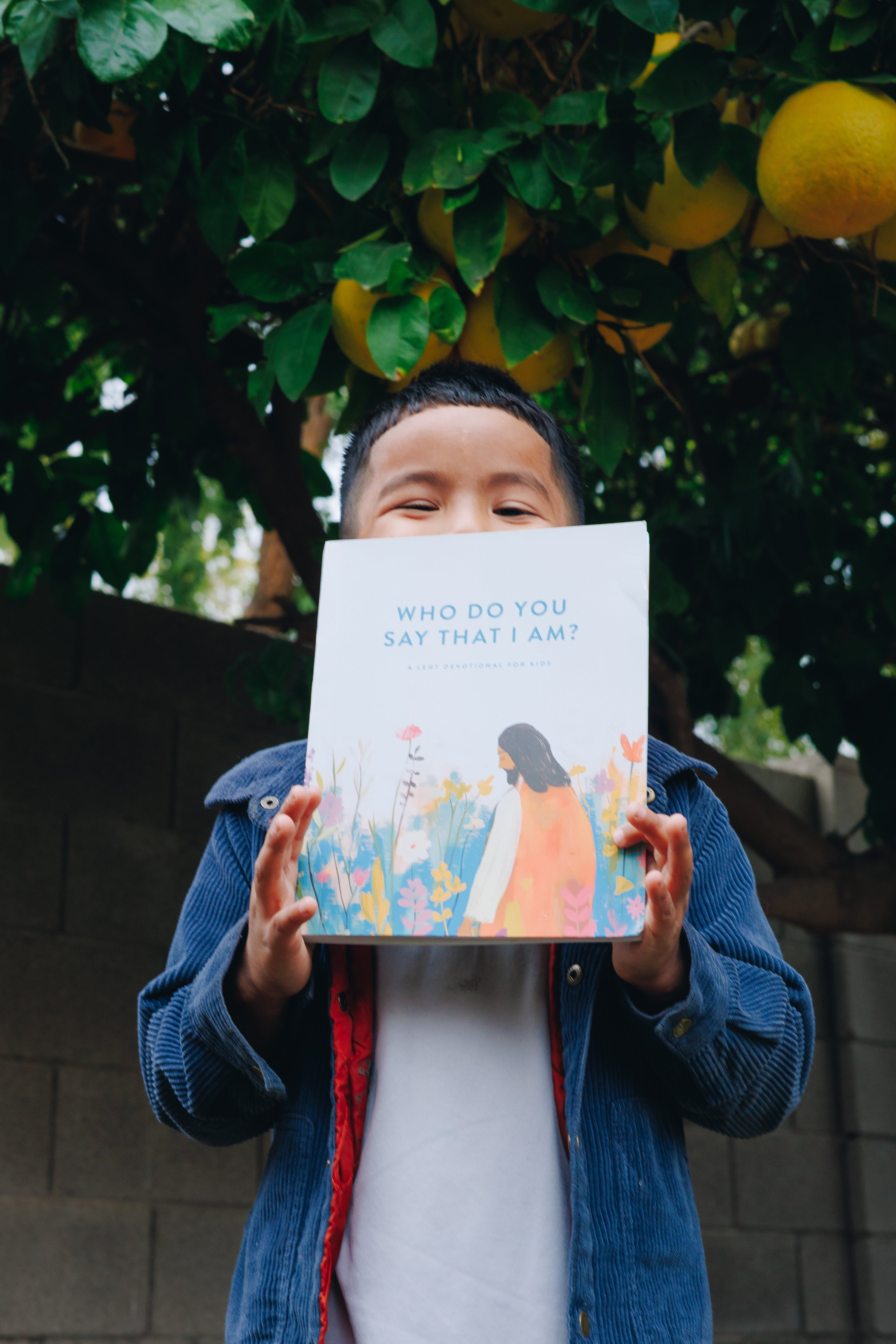 Who Do You Say That I Am for Kids: A 2026 Lent Devotional on God’s I AM Statements by Olivia Spears