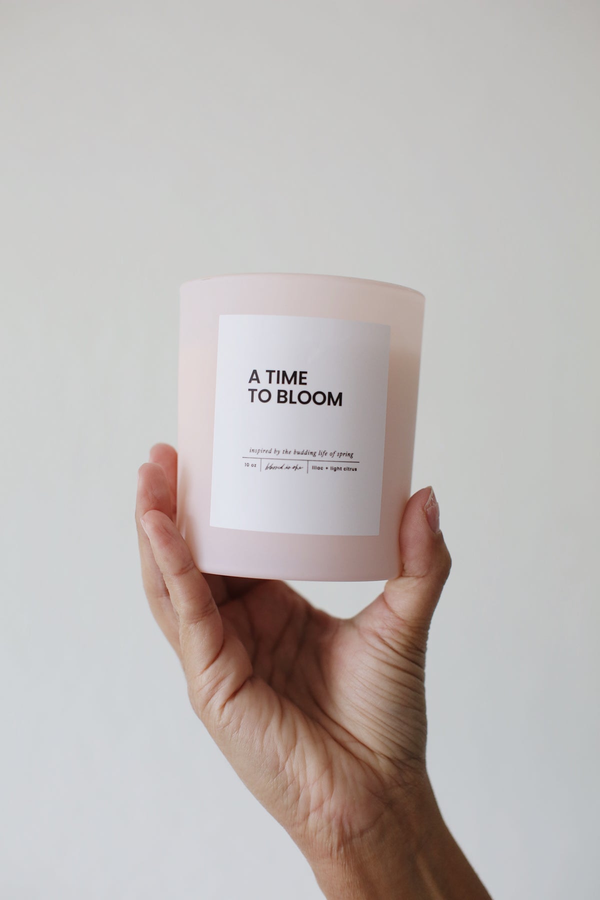 A Time to Bloom - Seasonal Candle